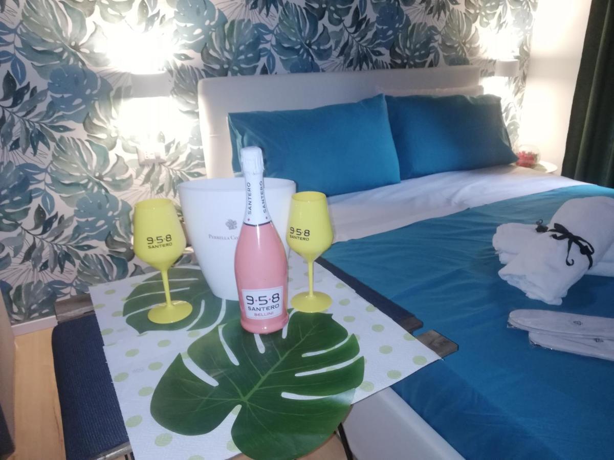 Bnb Simy3 Napoli Ngoại thất bức ảnh